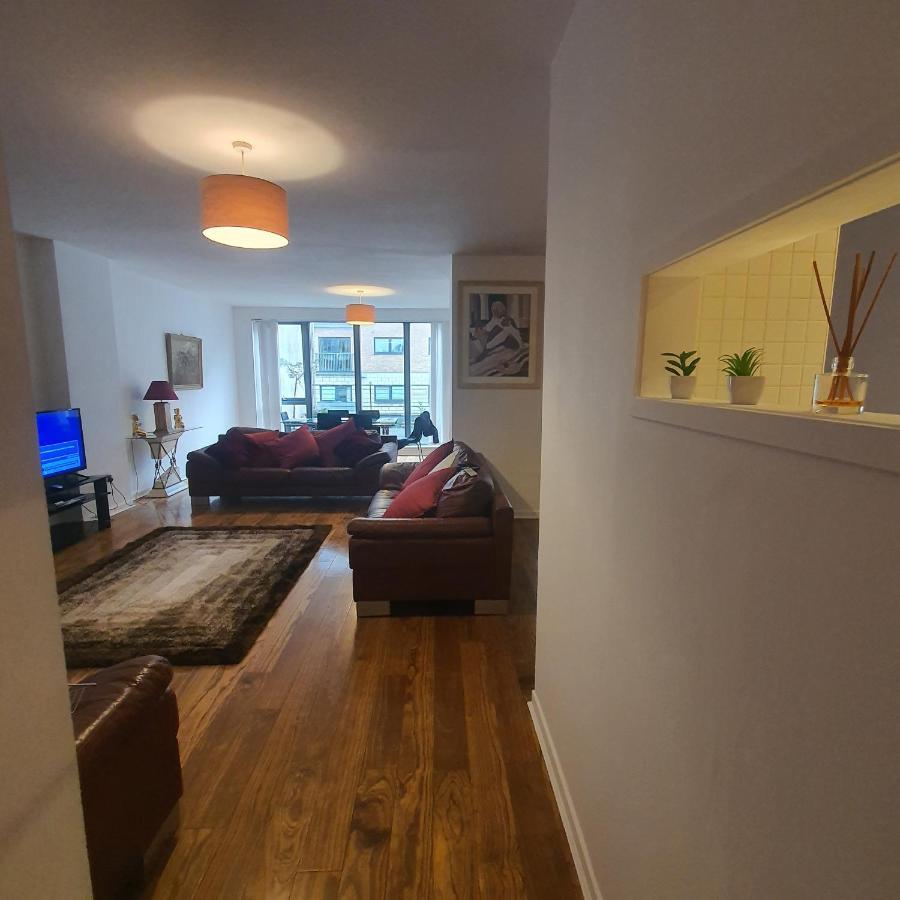 Modern Apt @Tramway Theatre Apartman Glasgow Kültér fotó