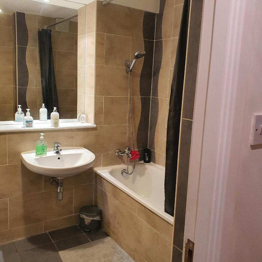 Modern Apt @Tramway Theatre Apartman Glasgow Kültér fotó